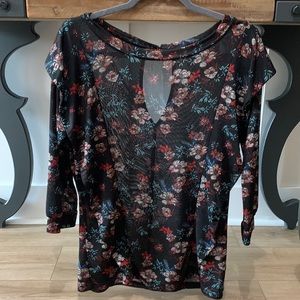 Women’s Free People Floral Blouse. EUC